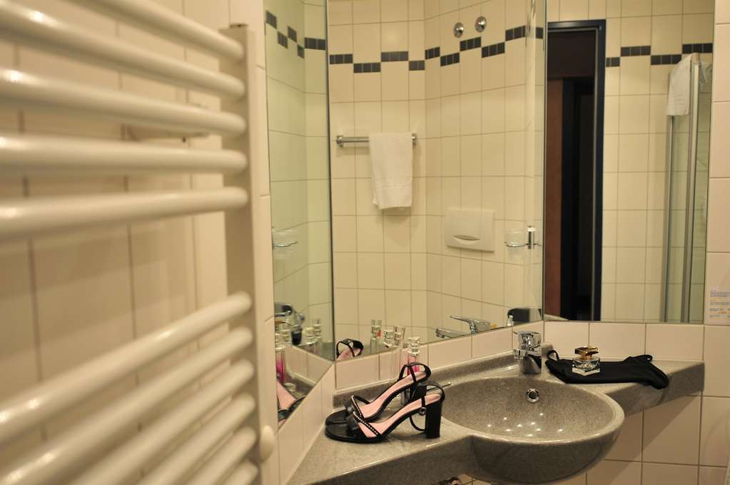 Akzent Hotel Stadt Schluechtern ***S エクステリア 写真